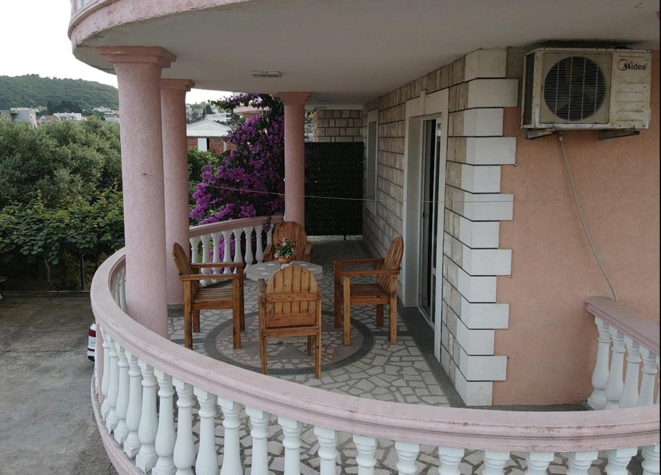 Kurt Apartaments Ούλτσιν Εξωτερικό φωτογραφία